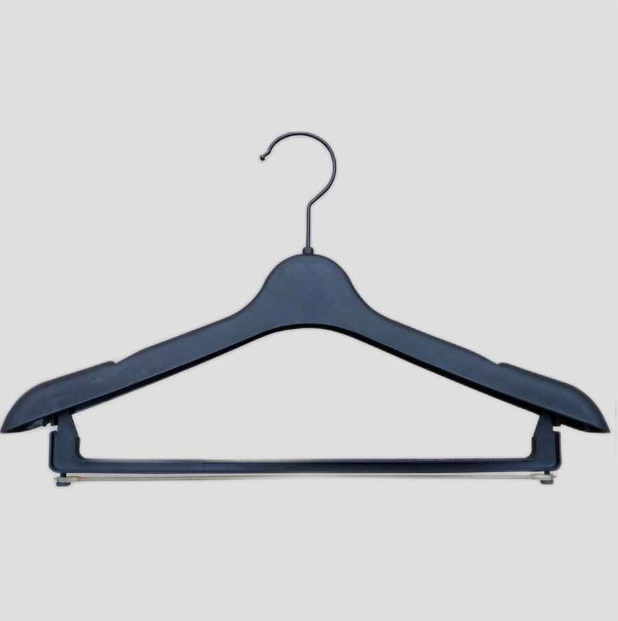 019R Black plastic top suit hanger with notches and bar