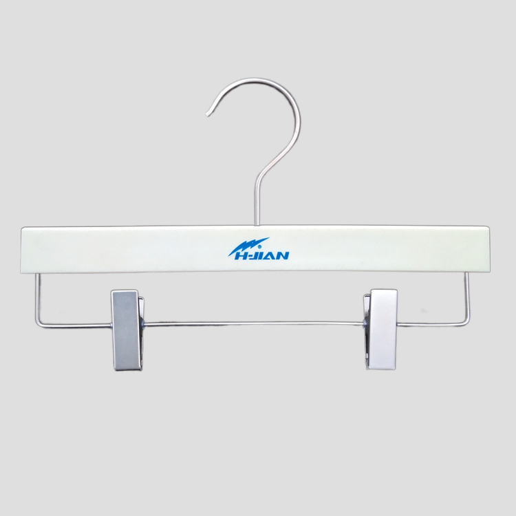 607 Plastic pant/skirt hanger with adjustable clips