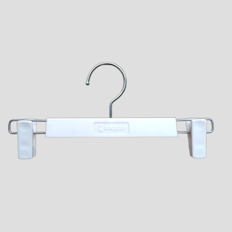 611 Plastic pant/skirt hanger with adjustable clips