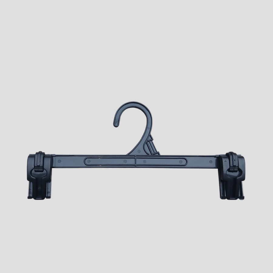 6611 Plastic hook pant/skirt hanger with clips