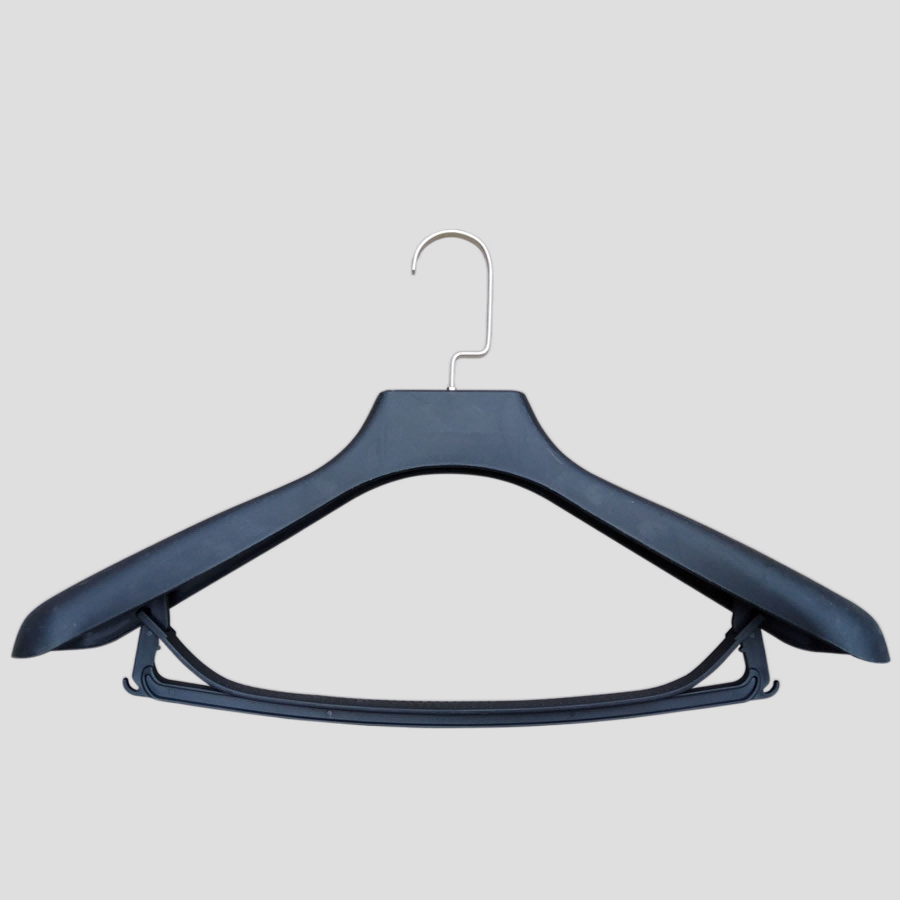 808 plastic top suit hanger