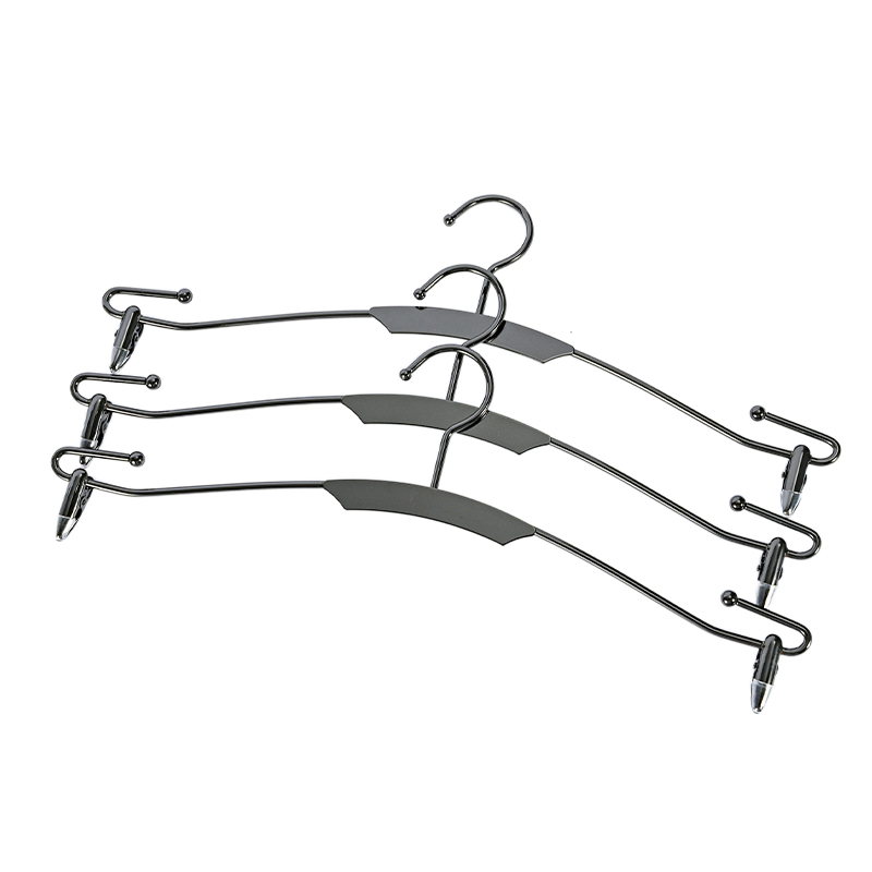 LH002 Metal lingerie hanger with clips