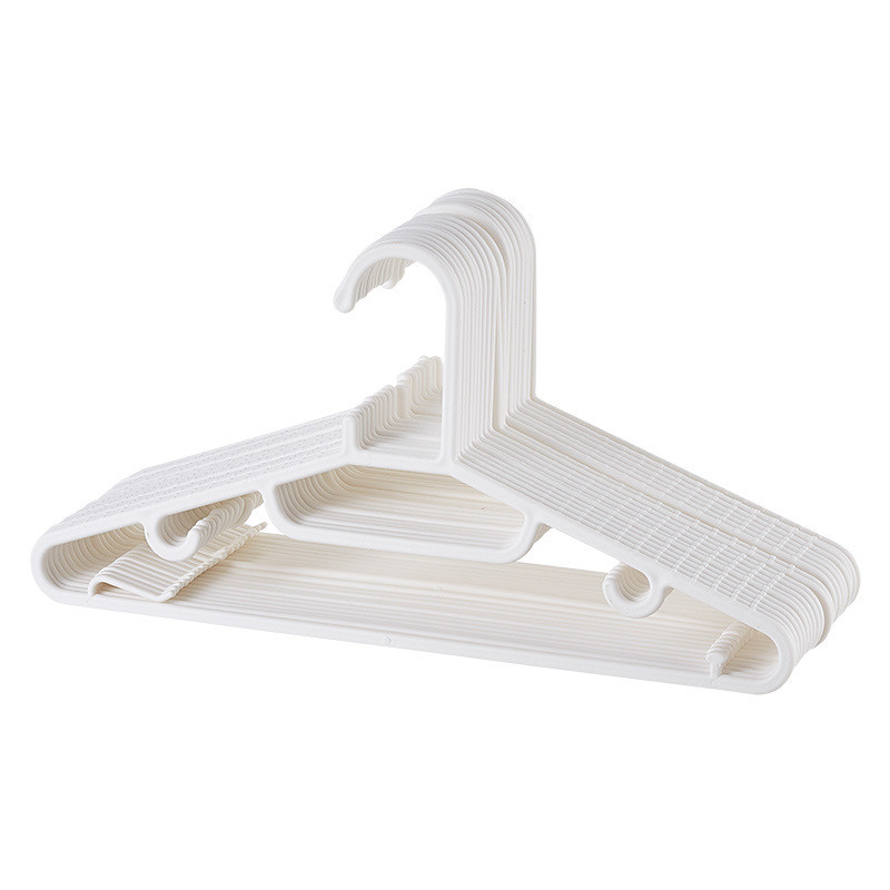 142 plastic hanger with hooks