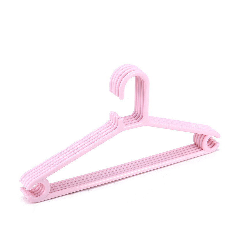 152 plastic hanger with hook