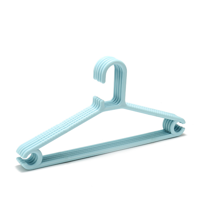 152 plastic hanger with hook